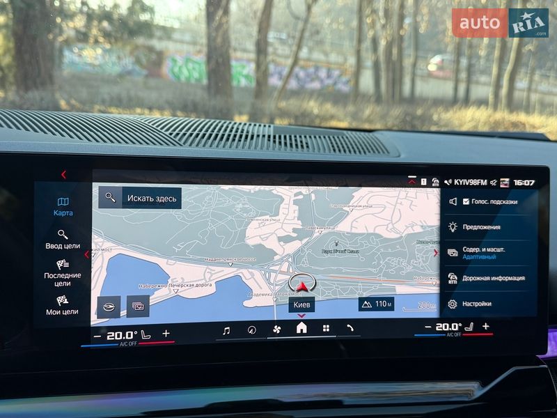 Седан BMW M5 2024 в Киеве