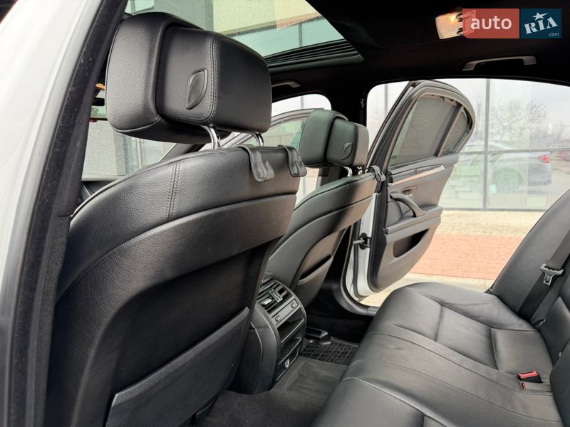 Седан BMW M5 2010 в Ивано-Франковске фото 32 Седан BMW M5 2010 в Ивано-Франковске