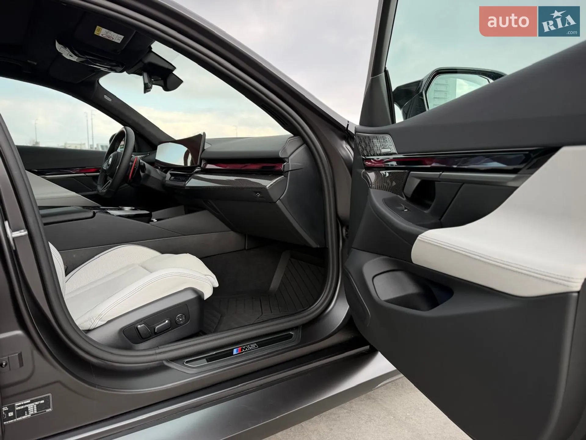 2024 BMW M5 - мініатюра 62