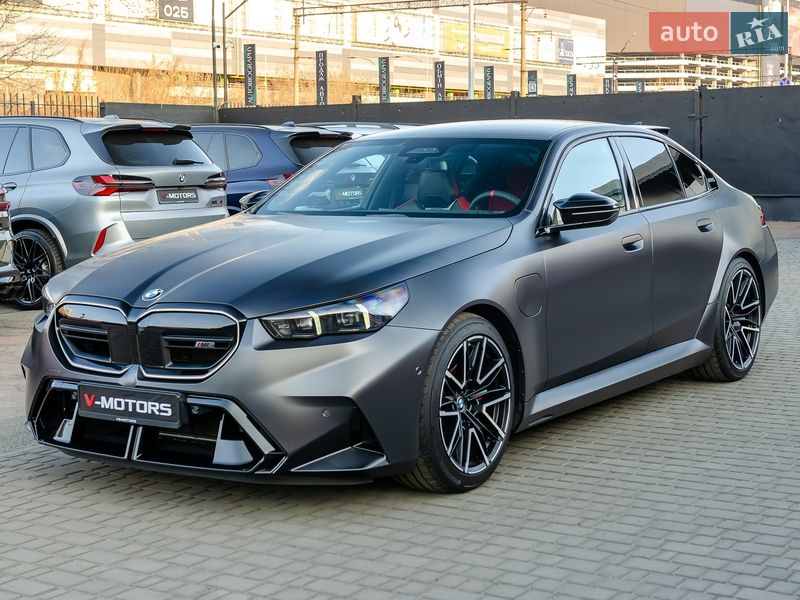 Седан BMW M5 2024 в Києві фото 4 Седан BMW M5 2024 в Києві