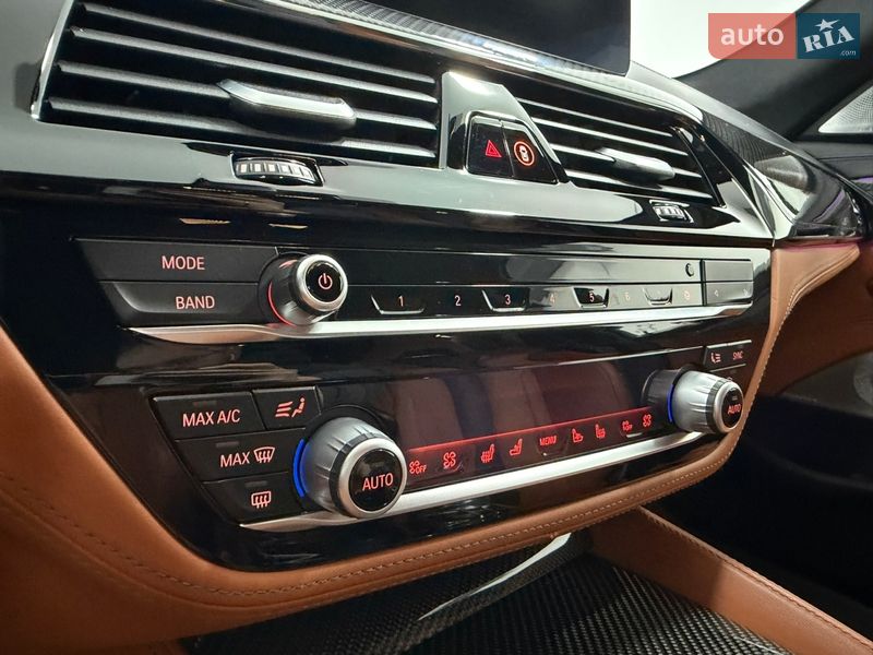 Седан BMW M5 2020 в Одессе