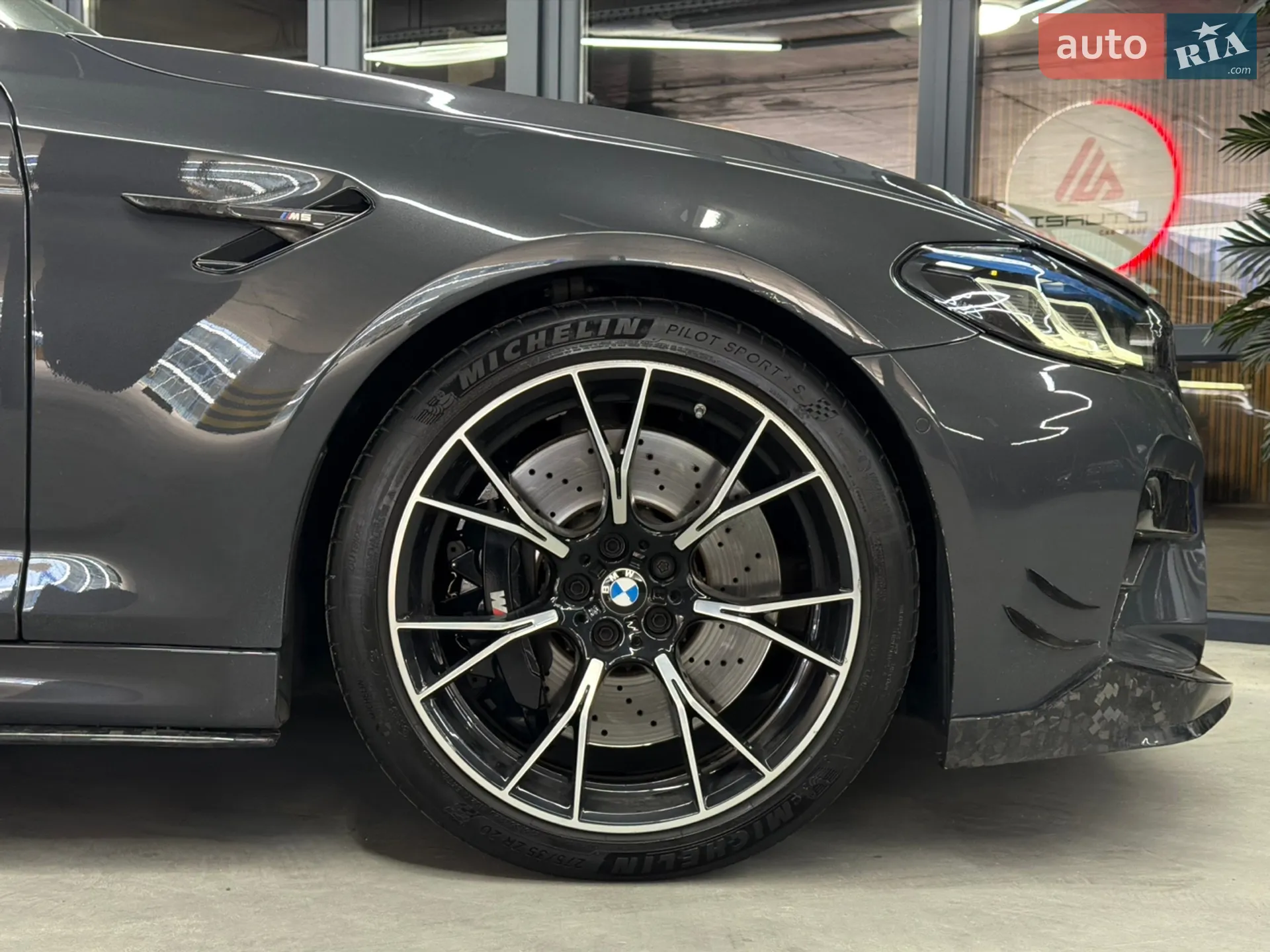 2021 BMW M5 - мініатюра 5