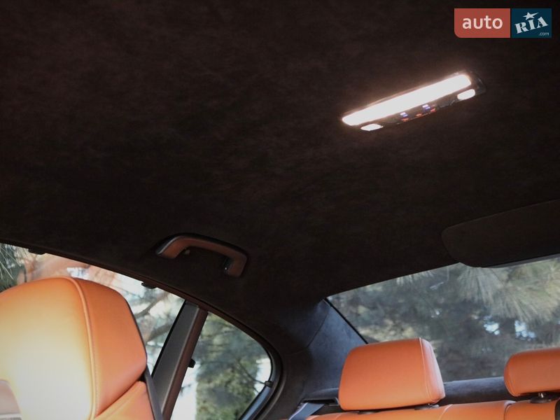 Седан BMW M5 2019 в Одесі