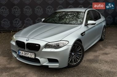 Седан BMW M5 2012 в Києві
