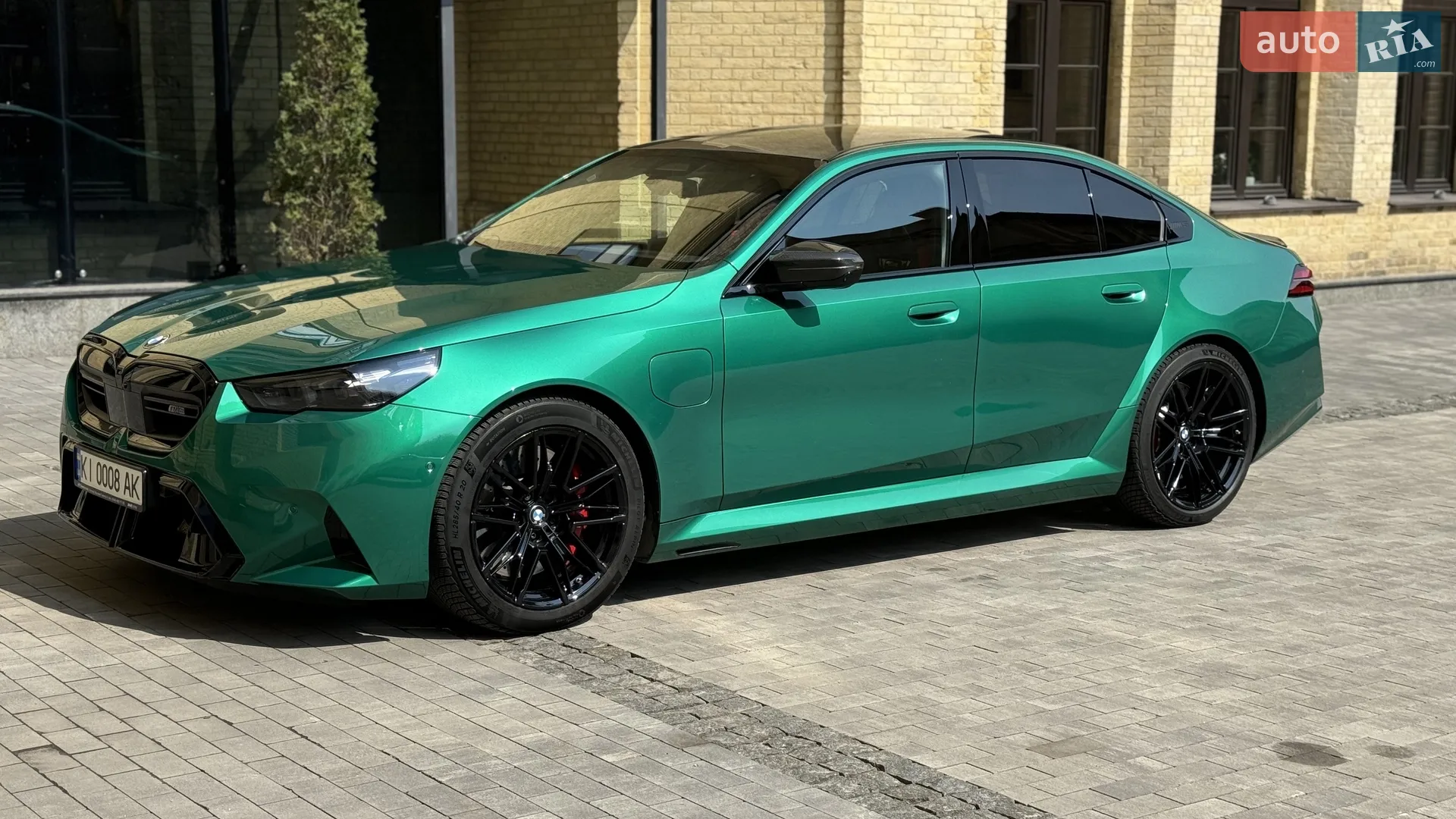 2024 BMW M5 - мініатюра 2
