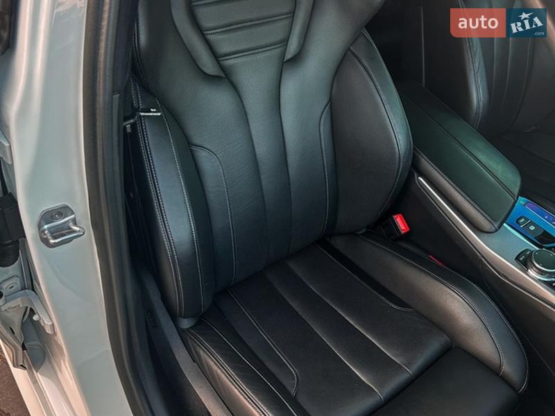 Седан BMW M5 2018 в Львові фото 12 Седан BMW M5 2018 в Львові