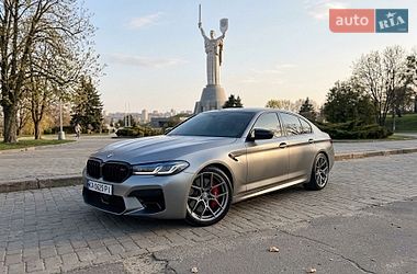 Седан BMW M5 2021 в Киеве