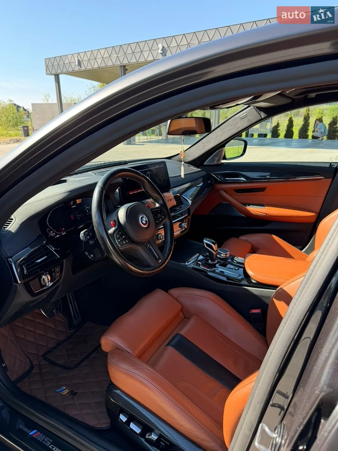 2022 BMW M5 - мініатюра 9
