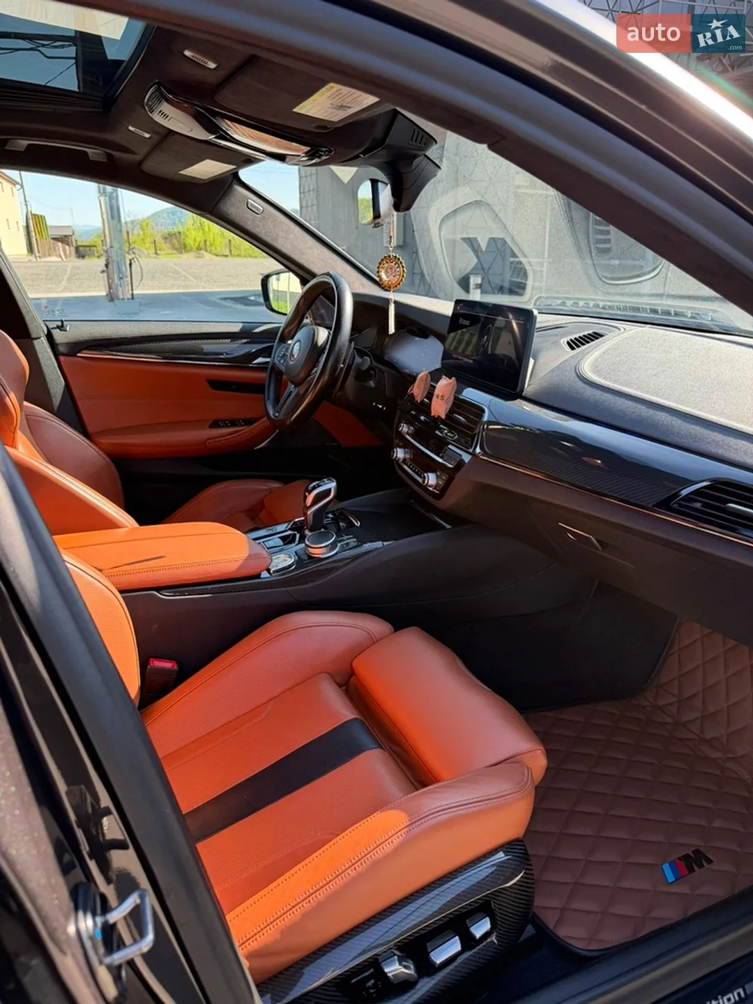 2022 BMW M5 - мініатюра 11