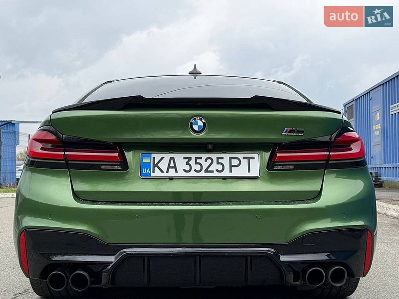 Седан BMW M5 2018 в Киеве