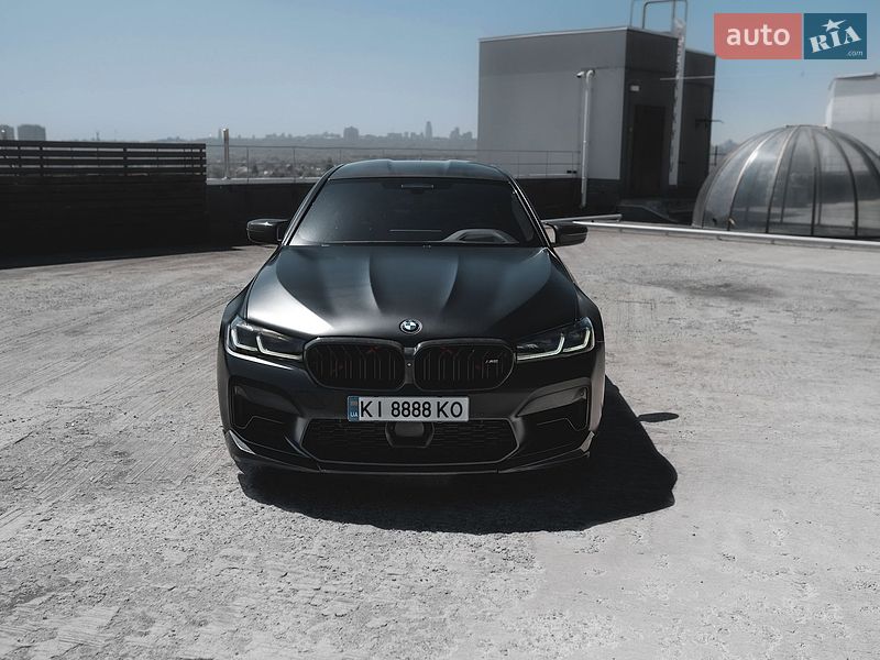 BMW M5 2021