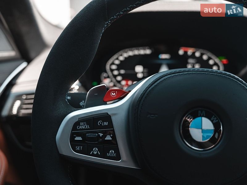 Седан BMW M5 2021 в Киеве