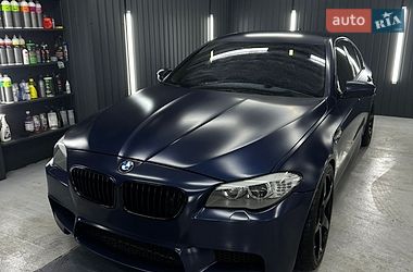 Седан BMW M5 2012 в Одесі