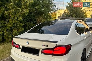 Седан BMW M5 2020 в Львові