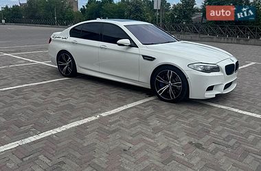 Седан BMW M5 2012 в Харькове