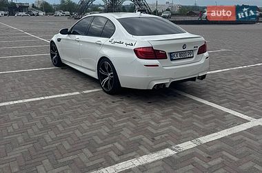 Седан BMW M5 2012 в Харькове