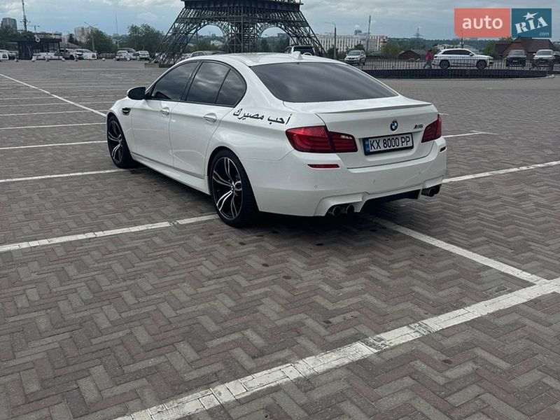 Седан BMW M5 2012 в Харькове