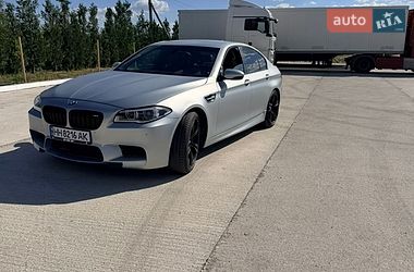 Седан BMW M5 2011 в Ізмаїлі