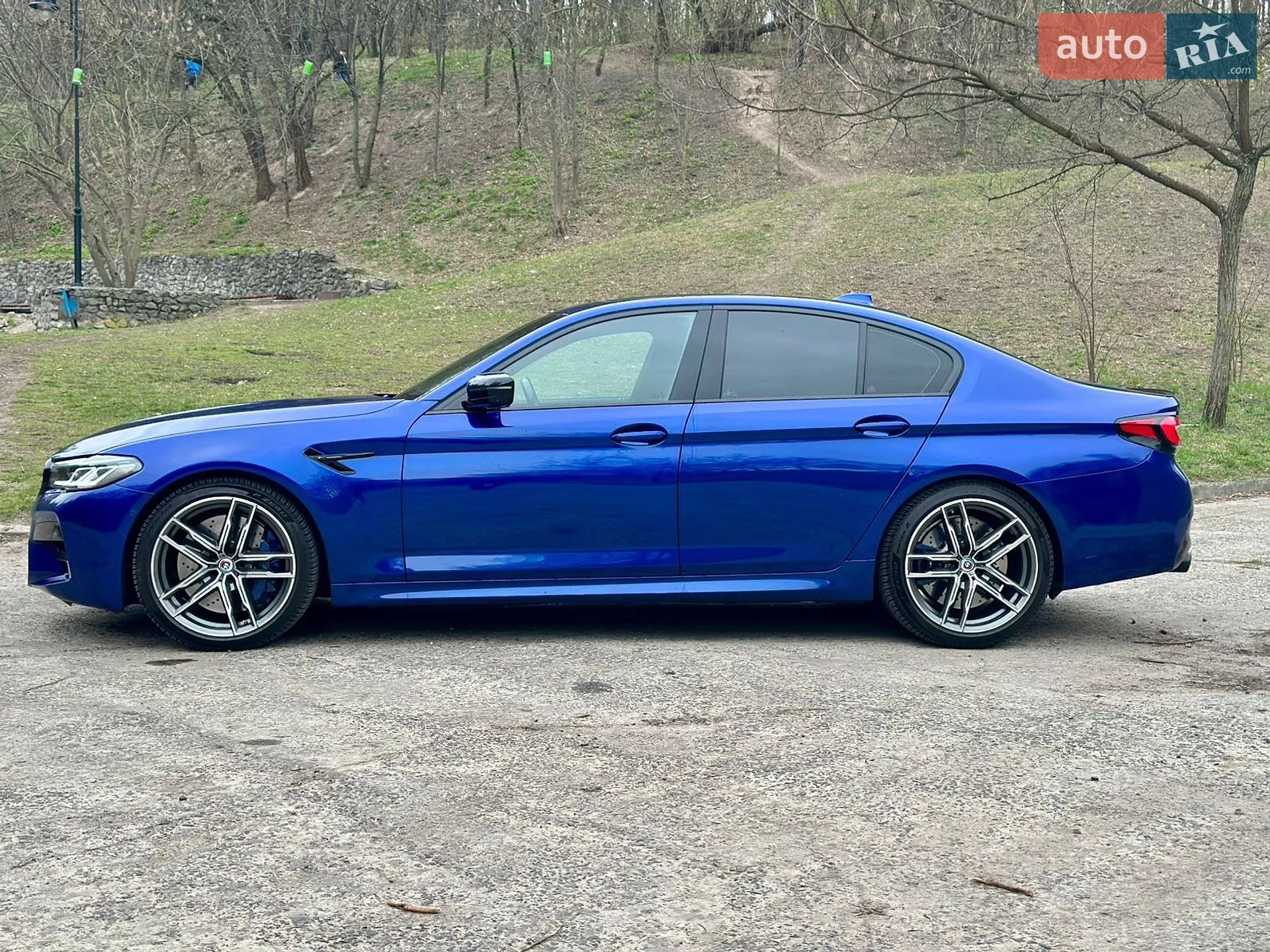 2022 BMW M5 - мініатюра 8