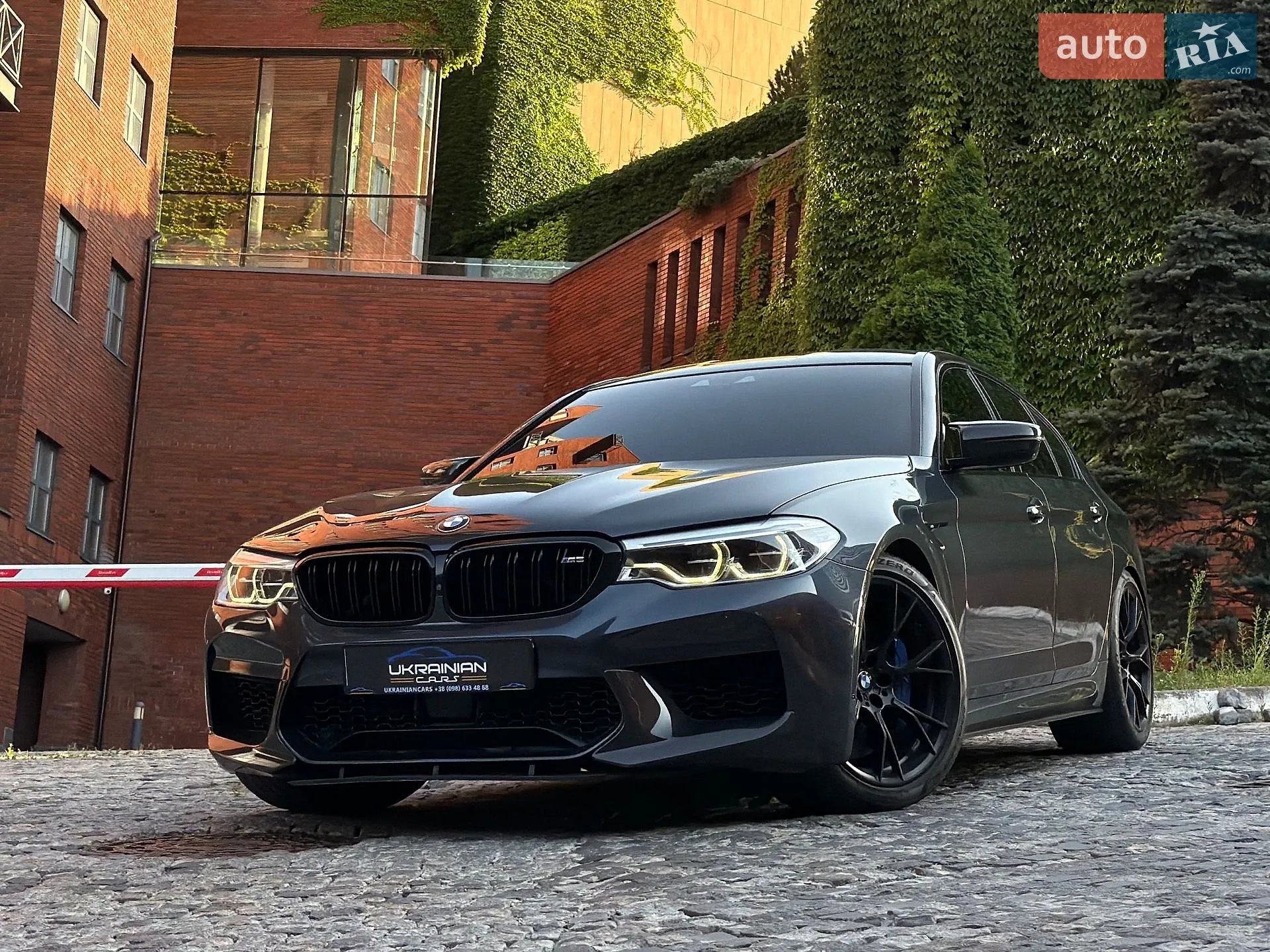 2019 BMW M5 - фото 1