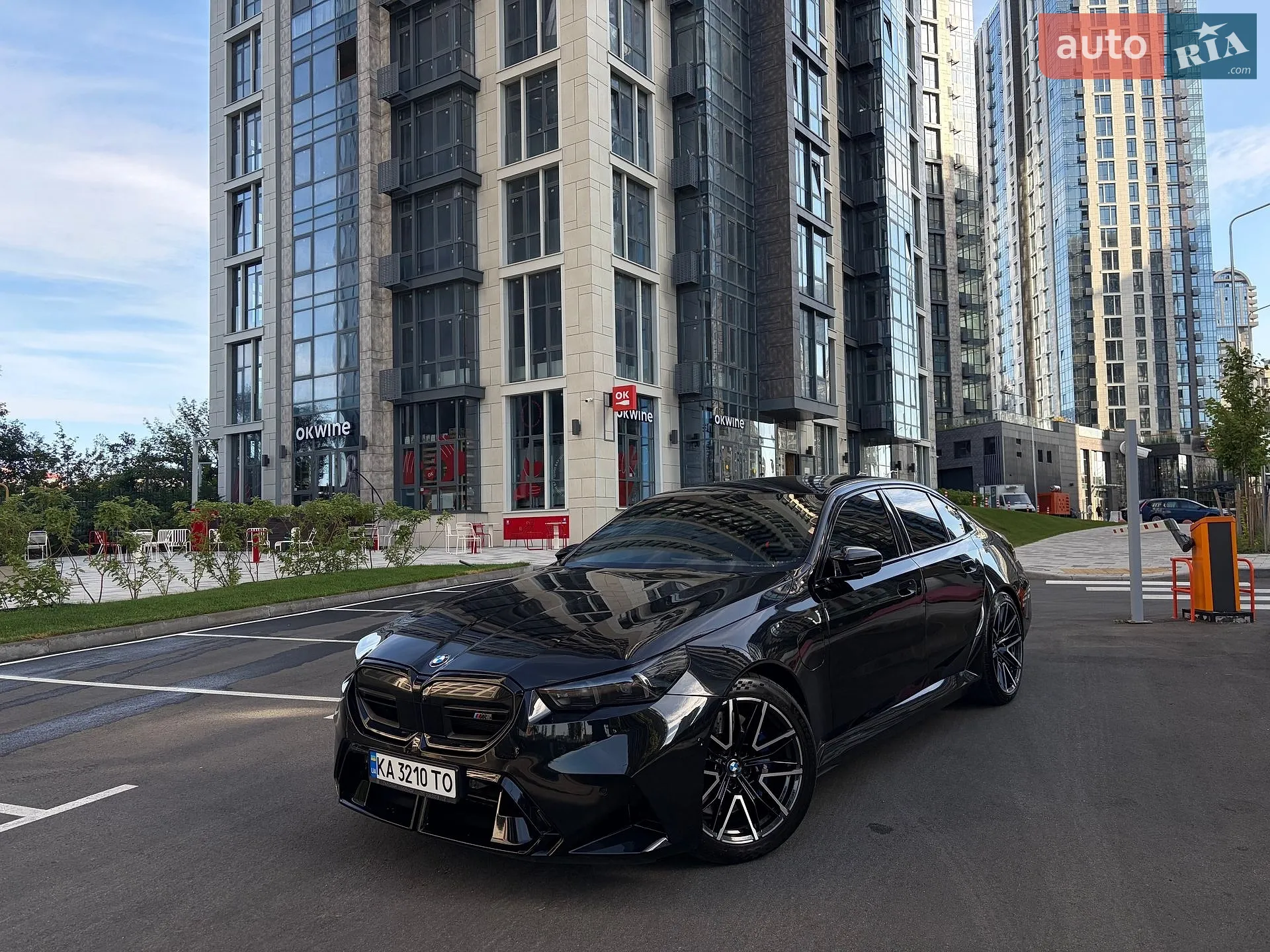 2025 BMW M5 - мініатюра 3