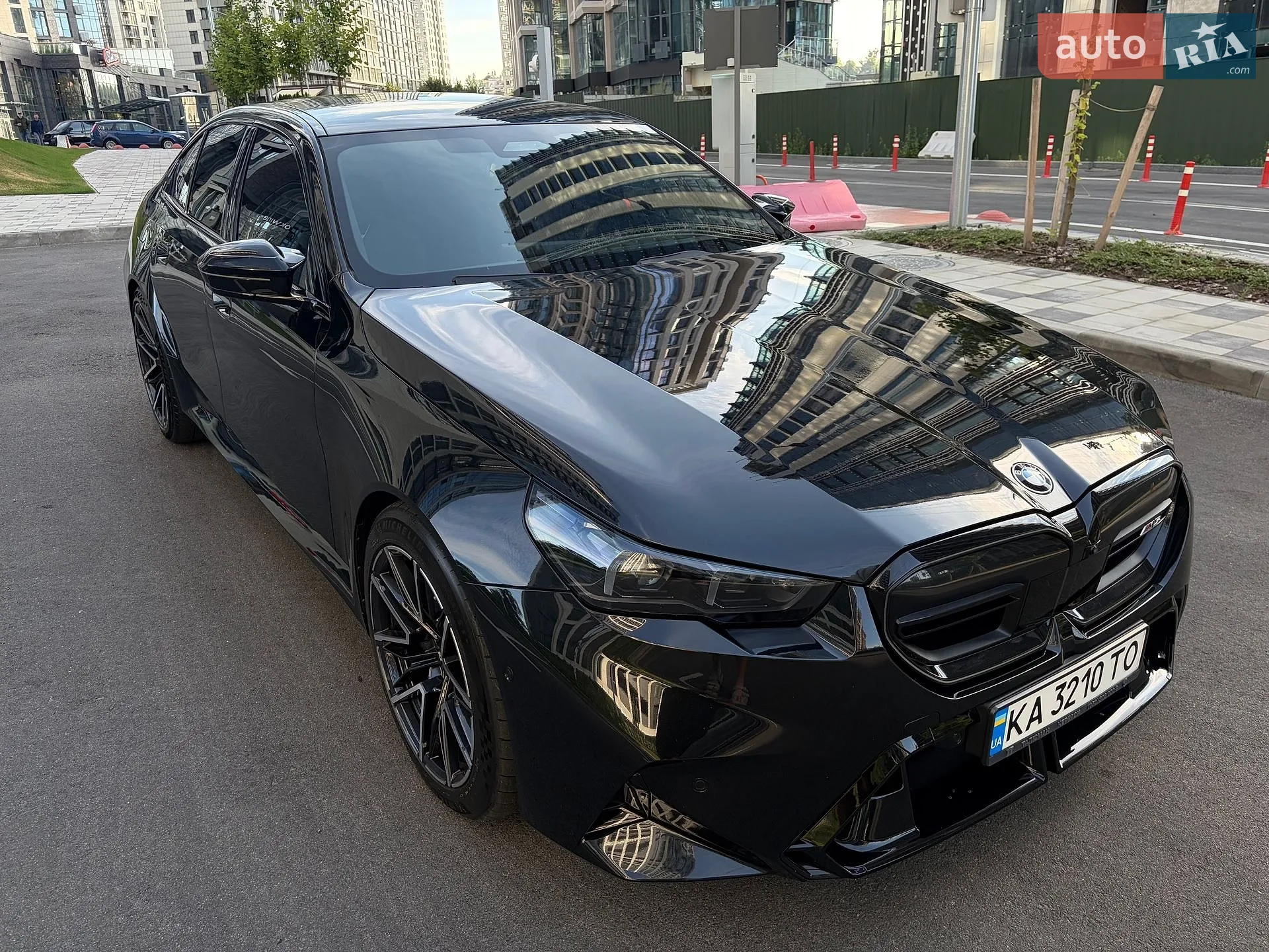 2025 BMW M5 - мініатюра 9