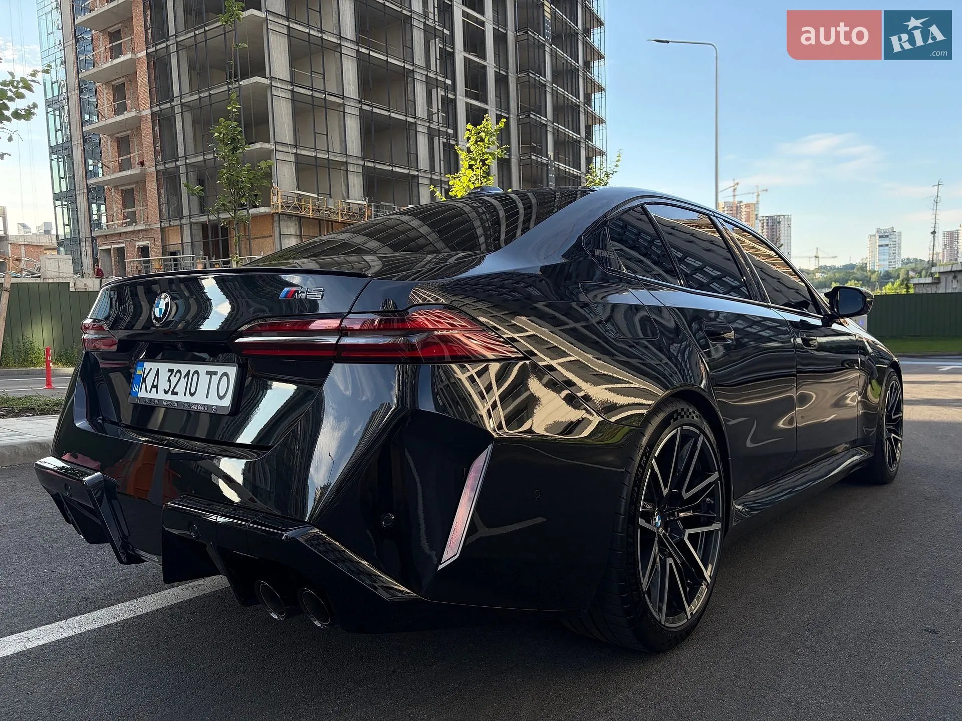 2025 BMW M5 - мініатюра 14