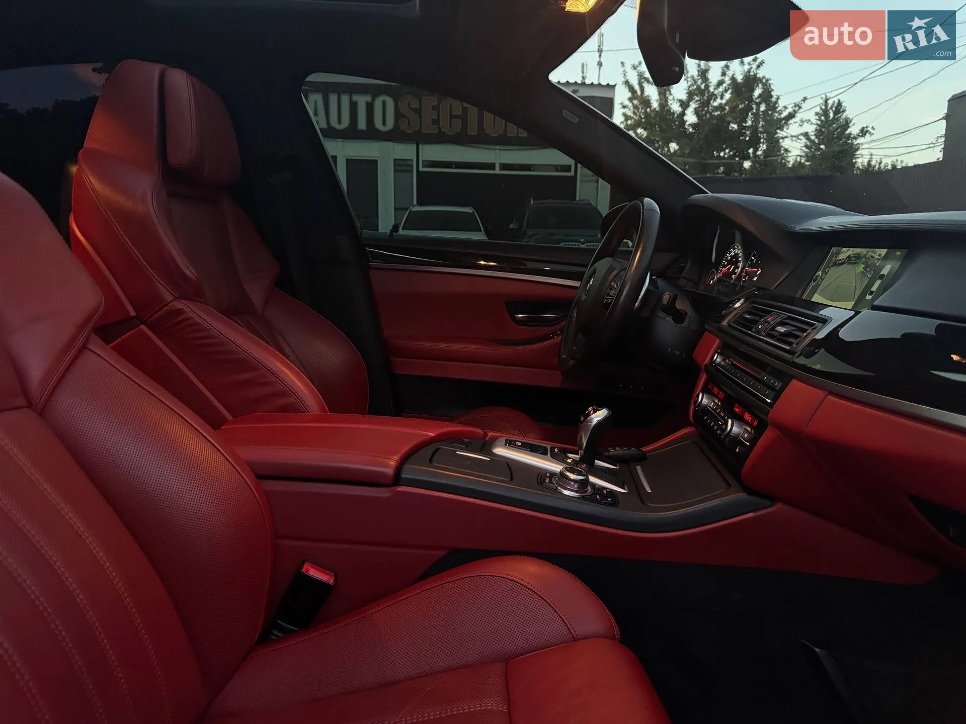 2012 BMW M5 - мініатюра 33