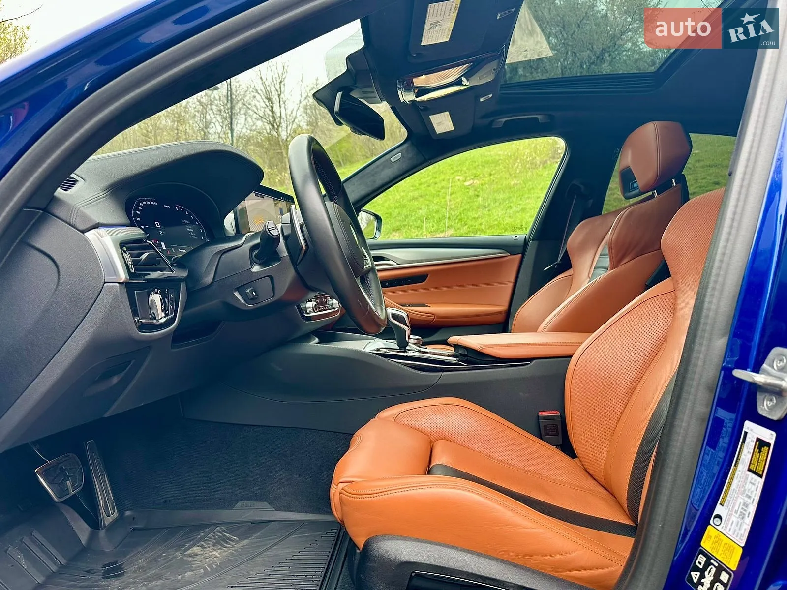 2022 BMW M5 - мініатюра 36