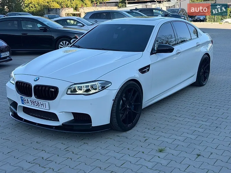 BMW M5