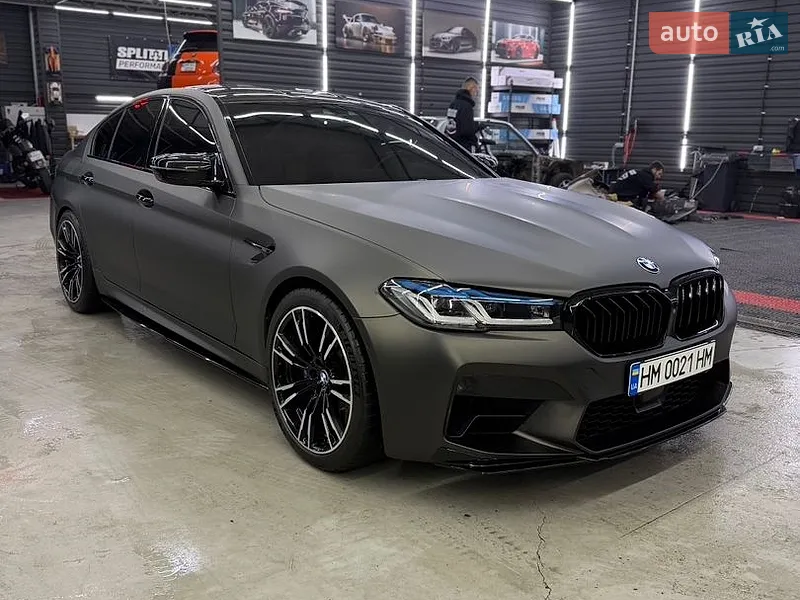 BMW M5