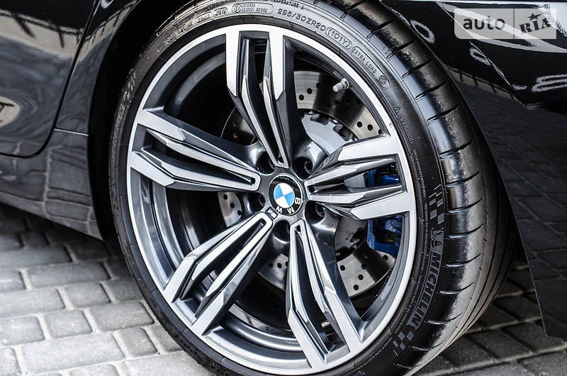 Седан BMW M6 2016 в Києві