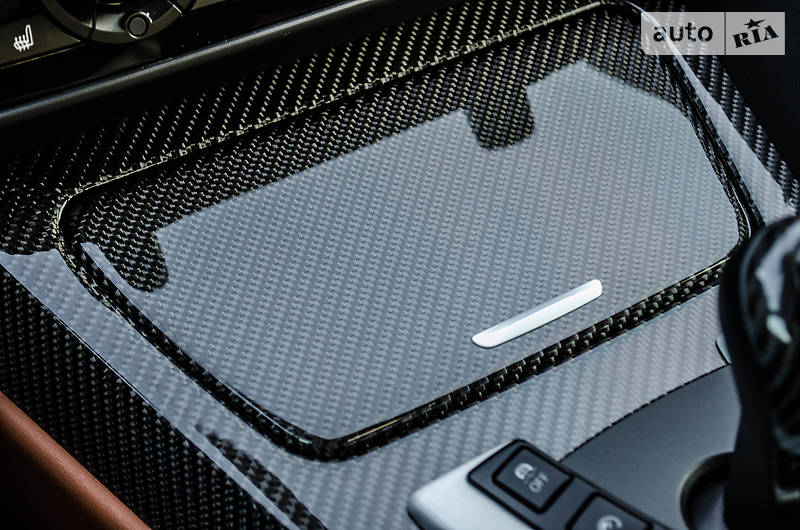 Седан BMW M6 2016 в Києві