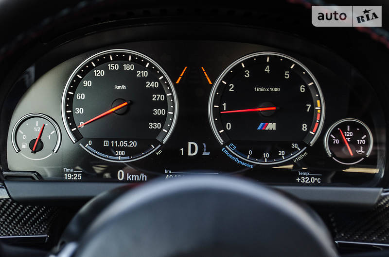 Седан BMW M6 2016 в Києві