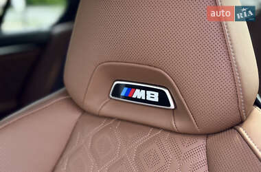 Купе BMW M8 Gran Coupe 2021 в 