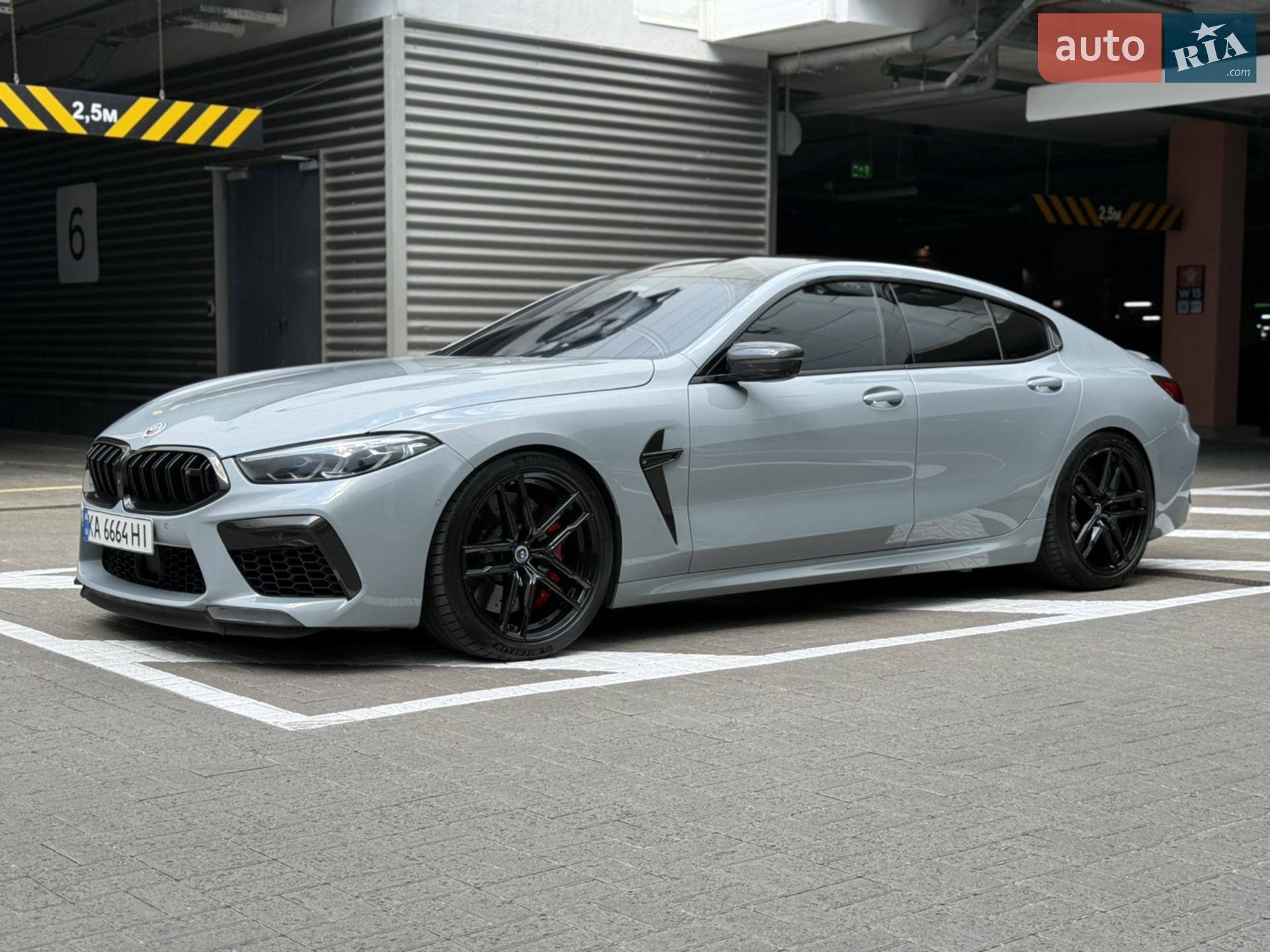 2022 BMW M8 - мініатюра 4