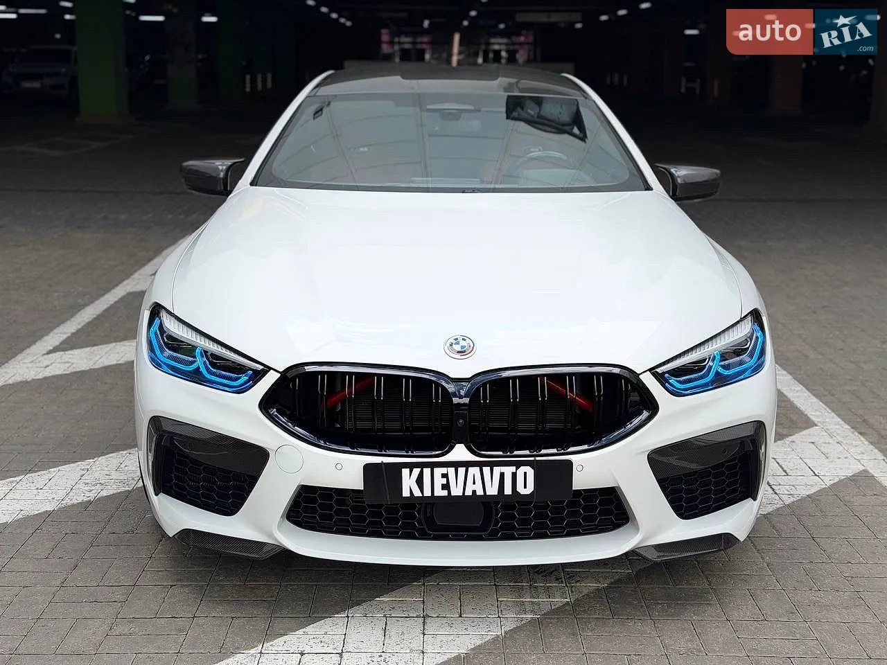 2020 BMW M8 - мініатюра 2