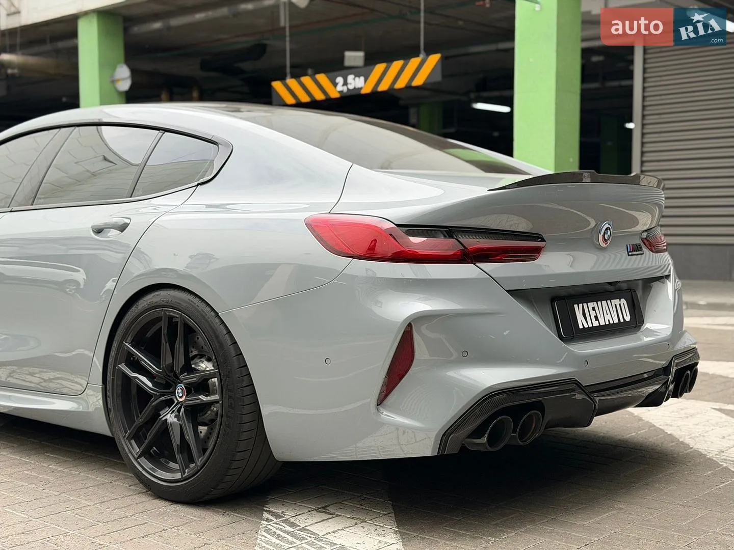 2022 BMW M8 - мініатюра 8