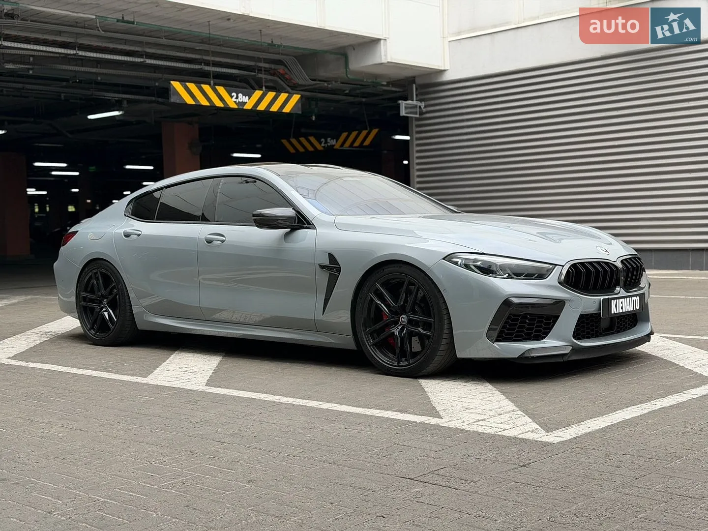 2022 BMW M8 - мініатюра 11