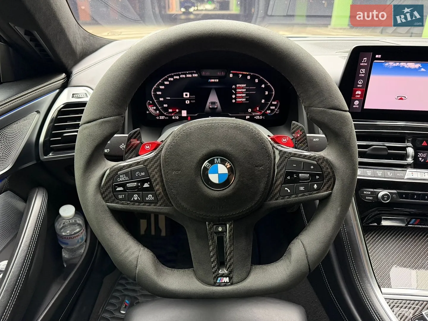 2022 BMW M8 - мініатюра 17