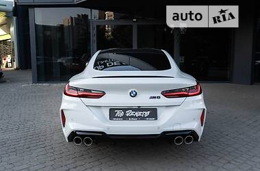 Купе BMW M8 2019 в Львове