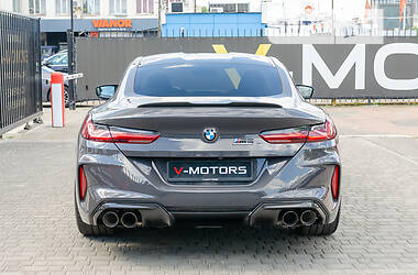 Купе BMW M8 2020 в 