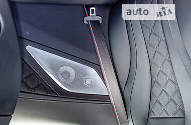 Купе BMW M8 2020 в 