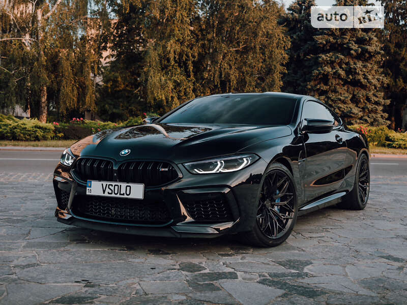 Купе BMW M8 2019 в 