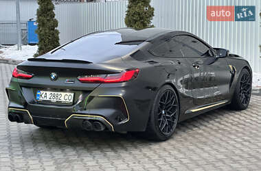 Купе BMW M8 2019 в 
