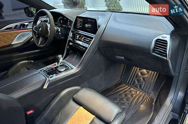 Купе BMW M8 2019 в 