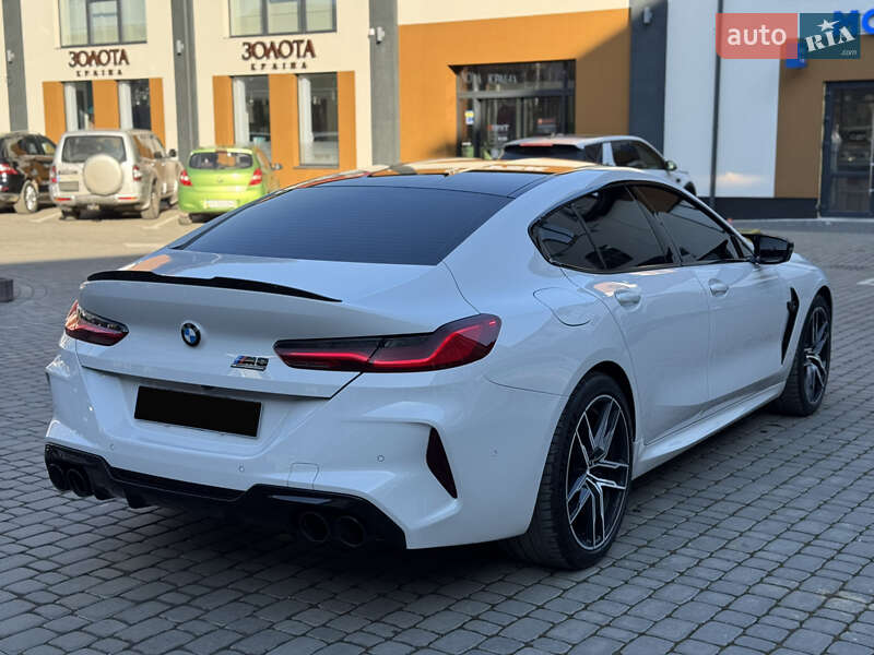 Купе BMW M8 2019 в Коломые
