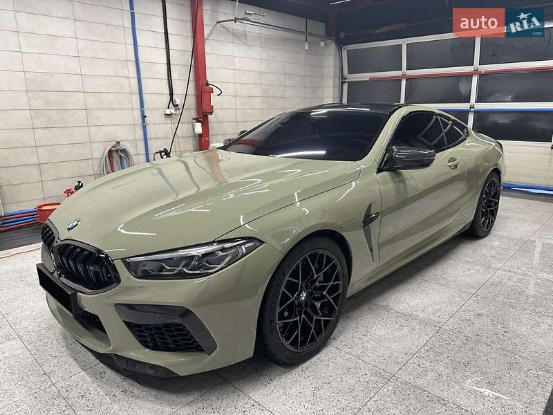 Купе BMW M8 2019 в Киеве фото 3 Купе BMW M8 2019 в Киеве