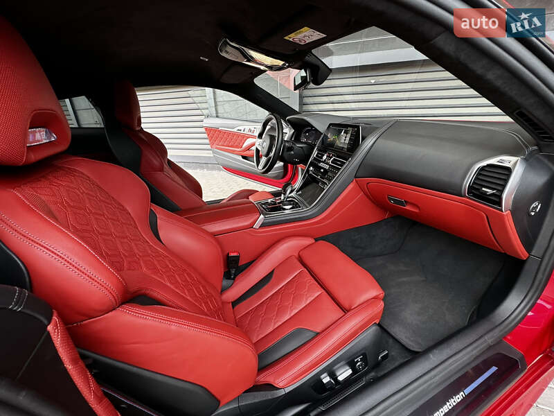 Купе BMW M8 2022 в Києві