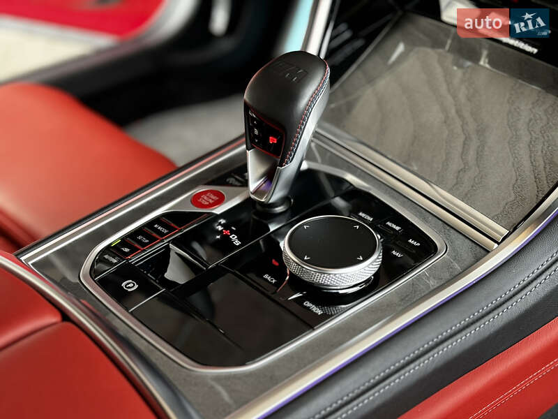 Купе BMW M8 2022 в Києві